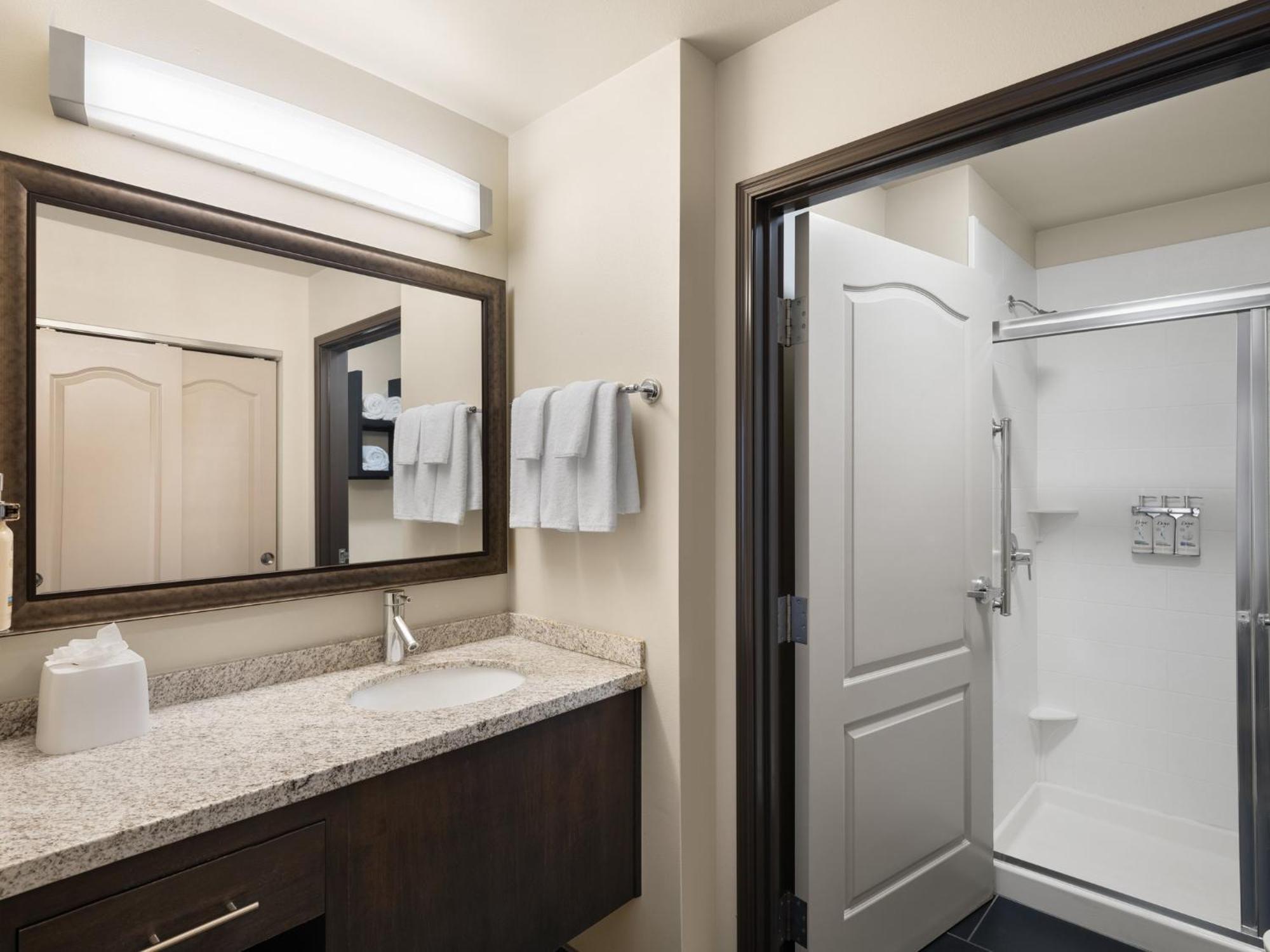 Staybridge Suites Midvale By Ihg Экстерьер фото